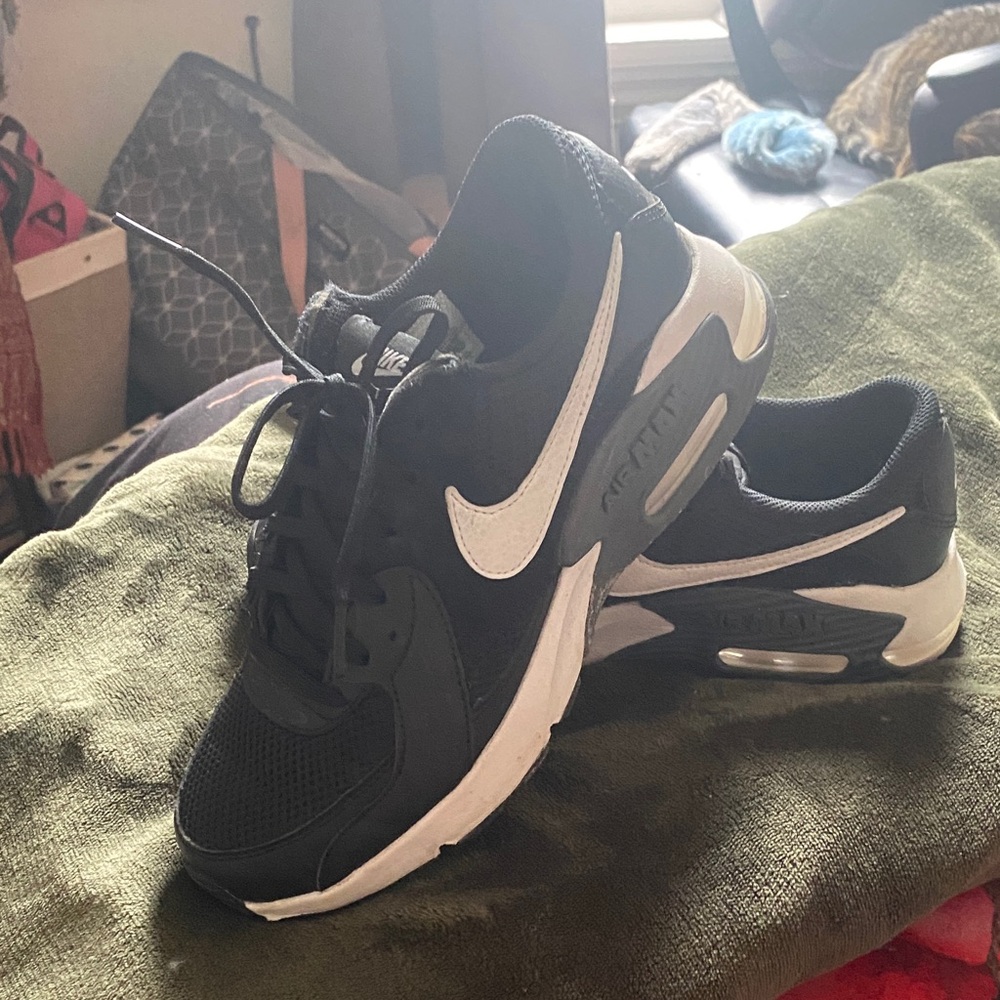 Nike Air Max Black and White Shoes